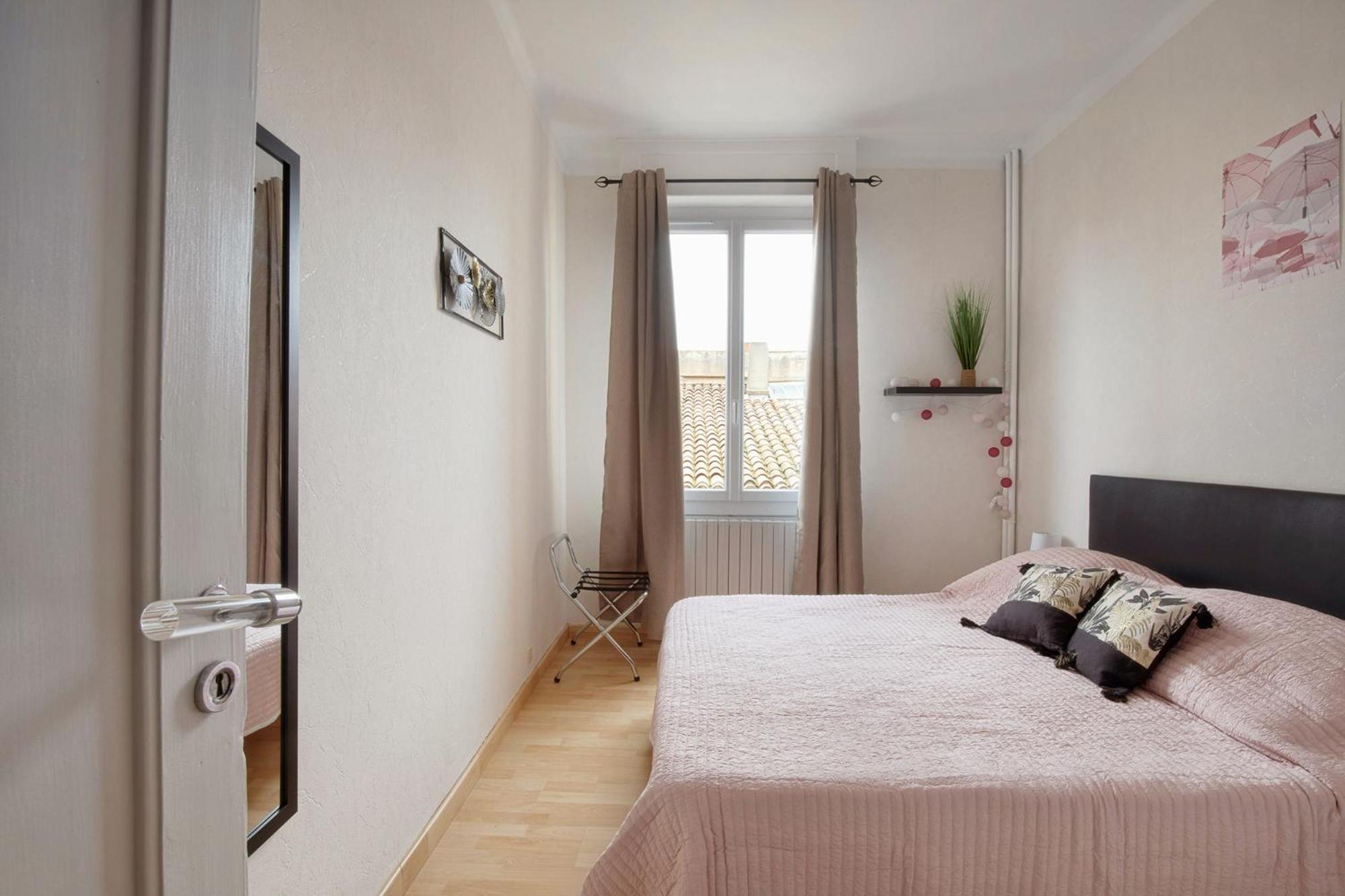 Appartement Le Mistral - Centre Historique - Arrivée Autonome à Carcassonne Extérieur photo